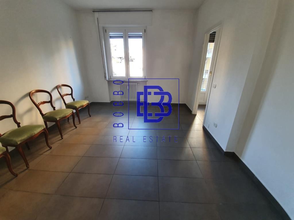 Bilocale con balconcino e aria condizonata